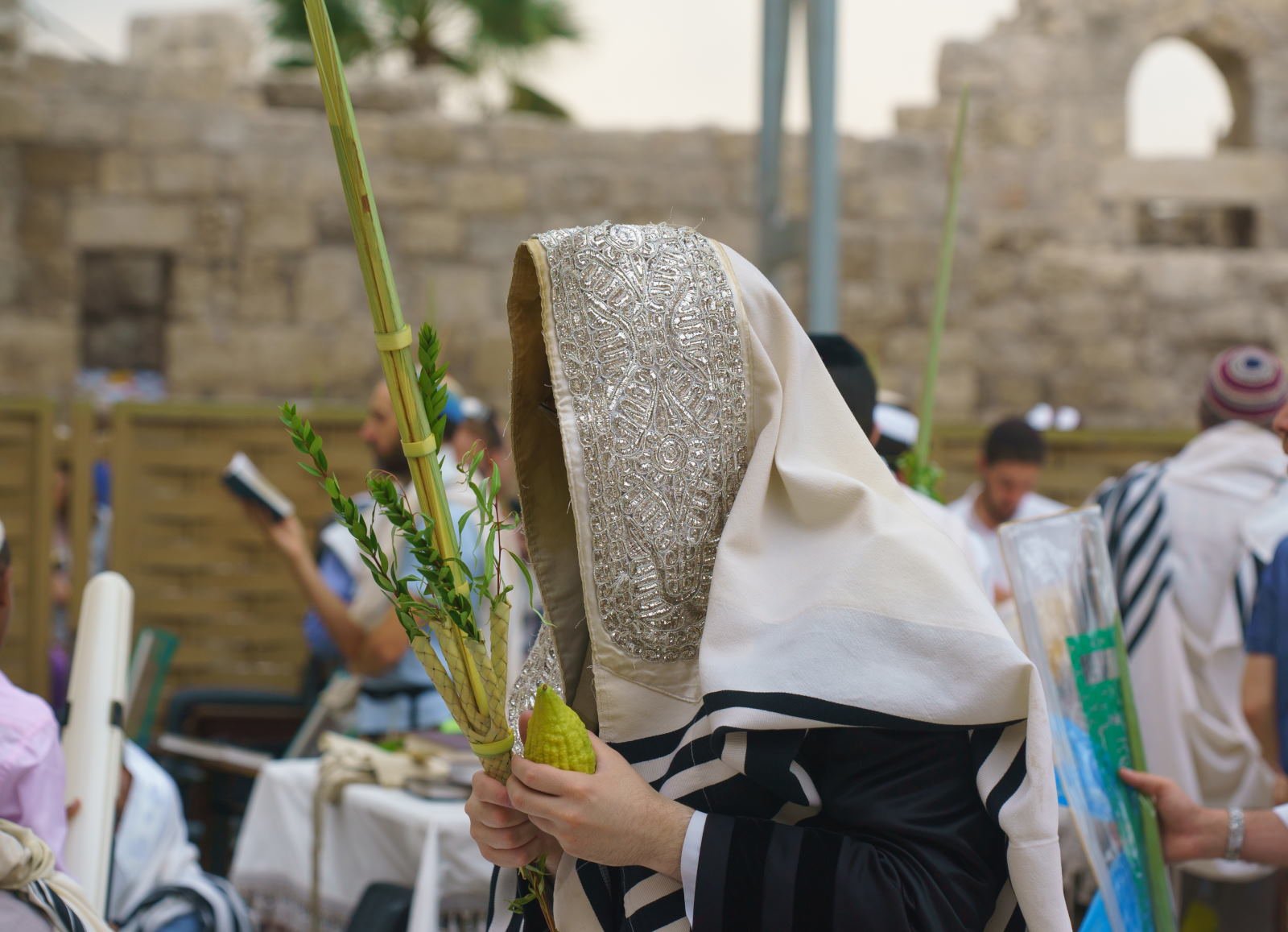 Apa itu Sukkot? Panduan Hari Raya Yahudi Sukkot